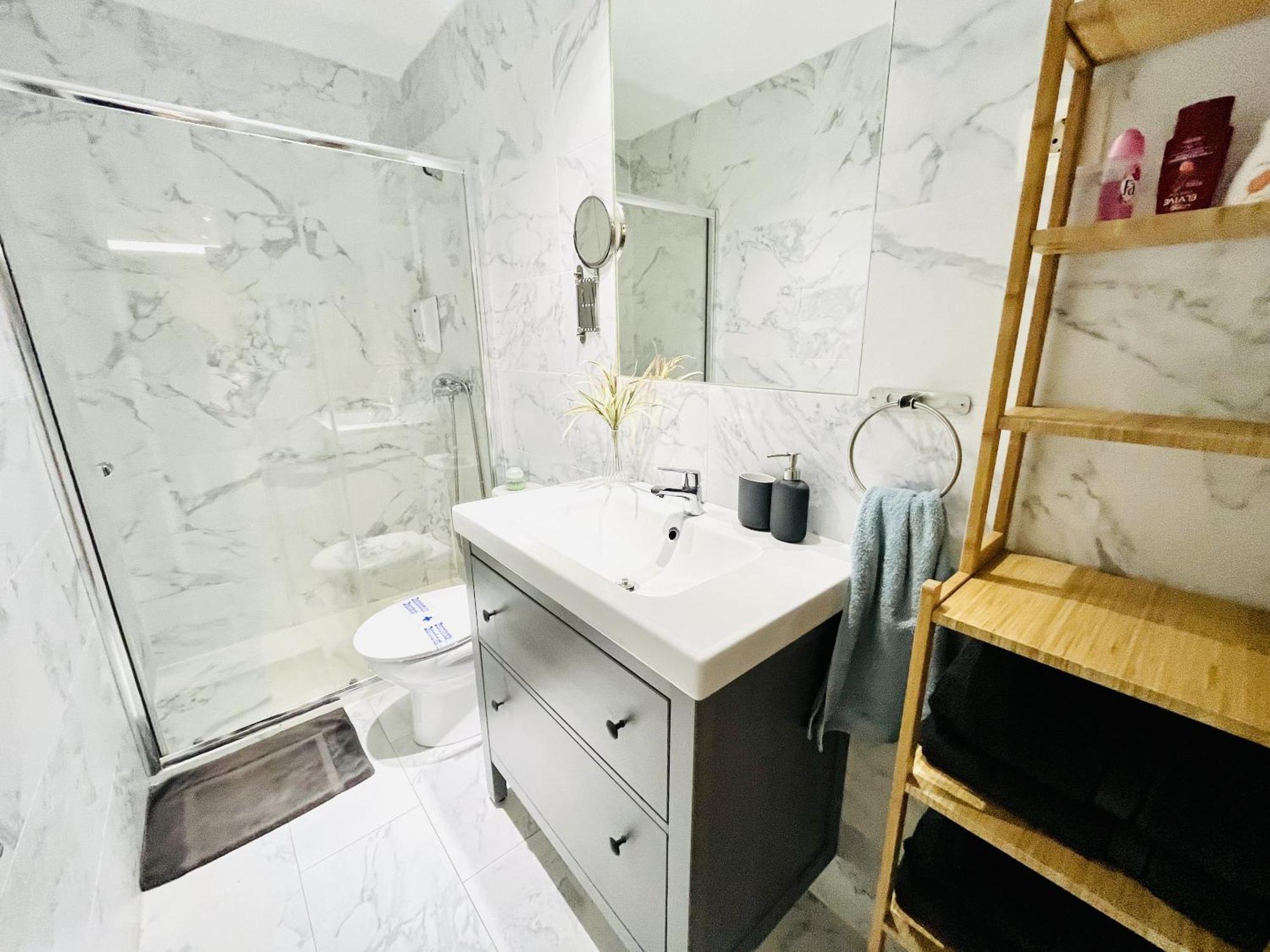 Dplace To Be - Exclusive Apartments In Historic Center Madrid Cameră foto