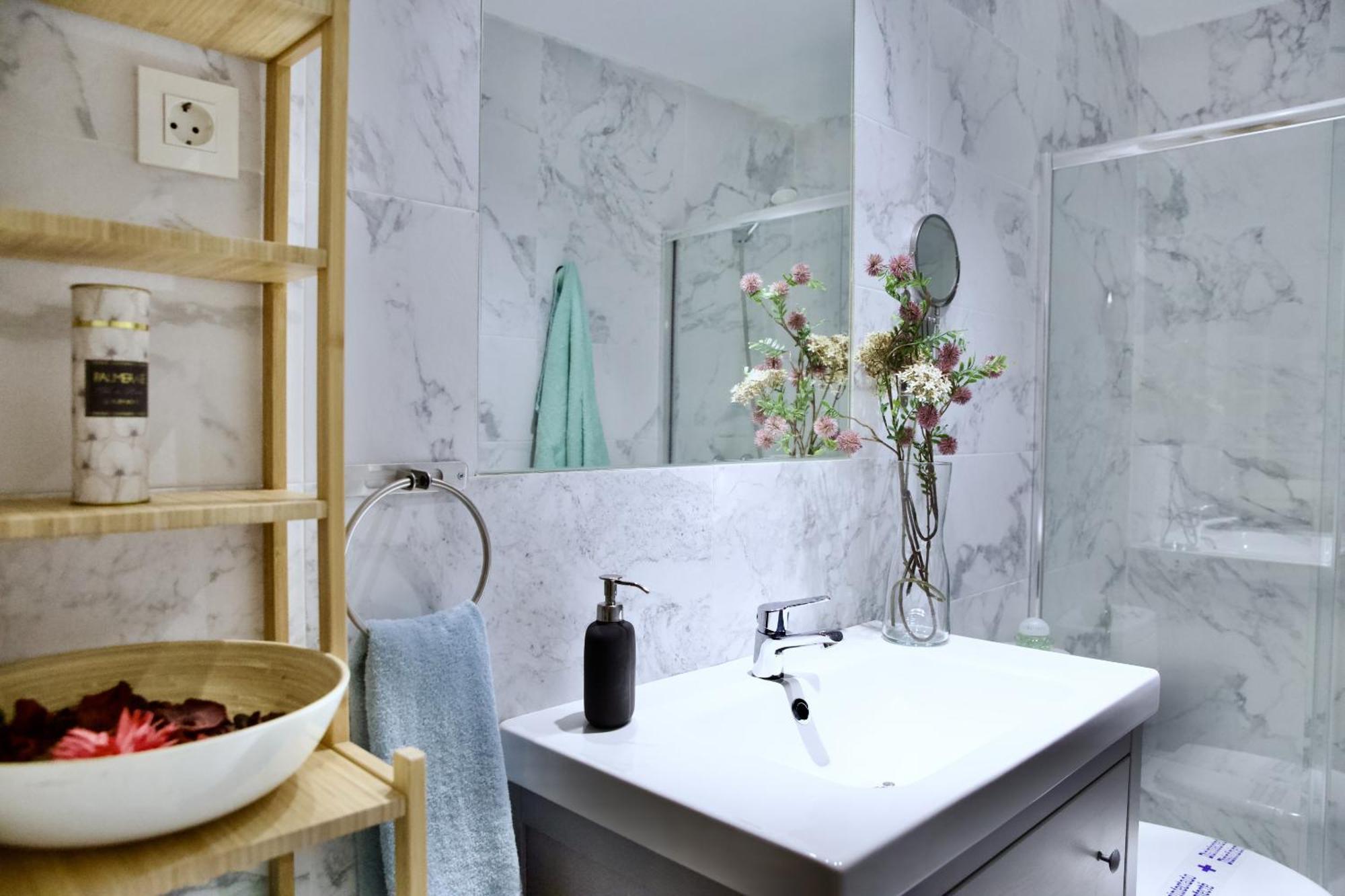 Dplace To Be - Exclusive Apartments In Historic Center Madrid Cameră foto