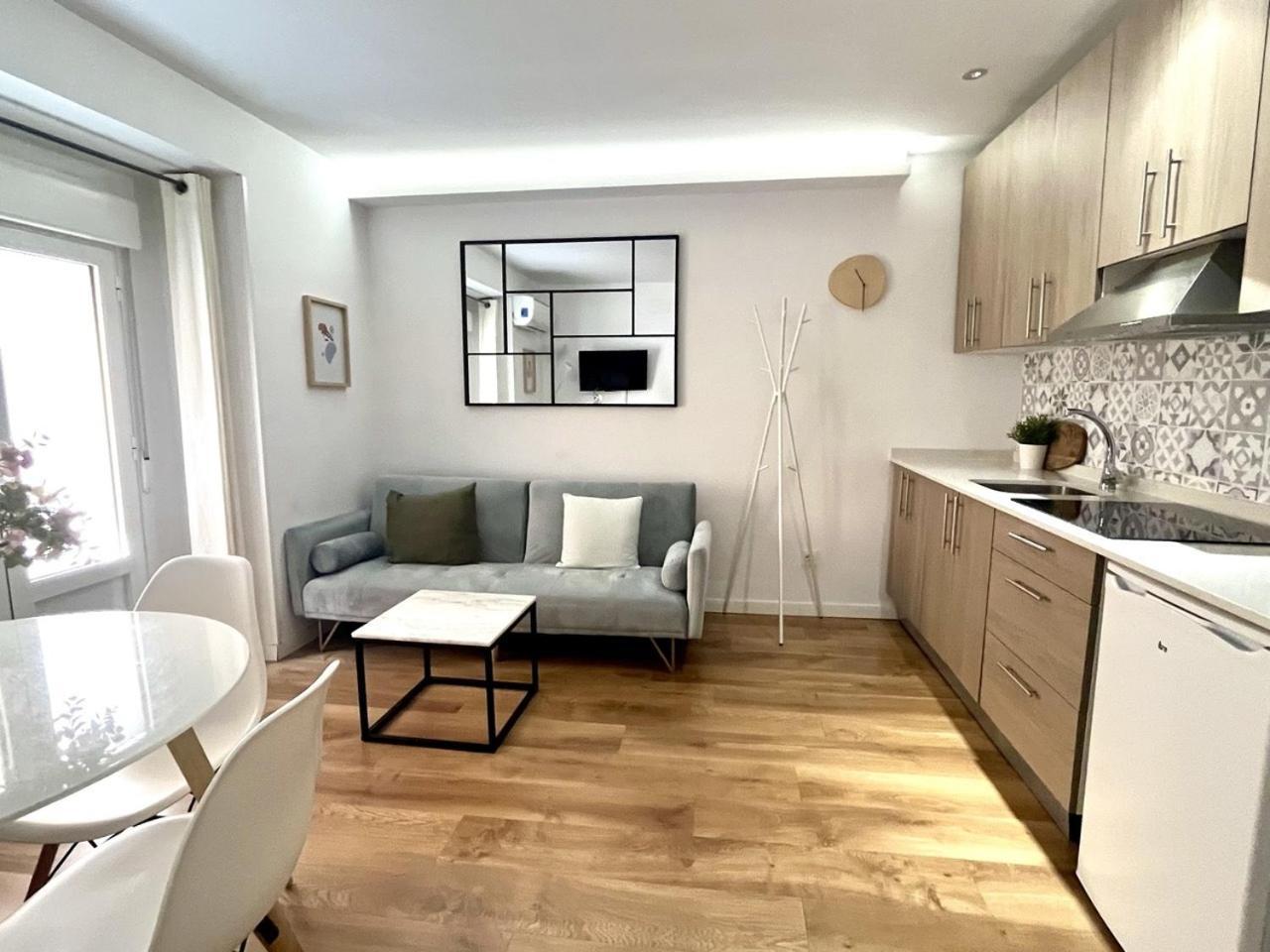 Dplace To Be - Exclusive Apartments In Historic Center Madrid Cameră foto
