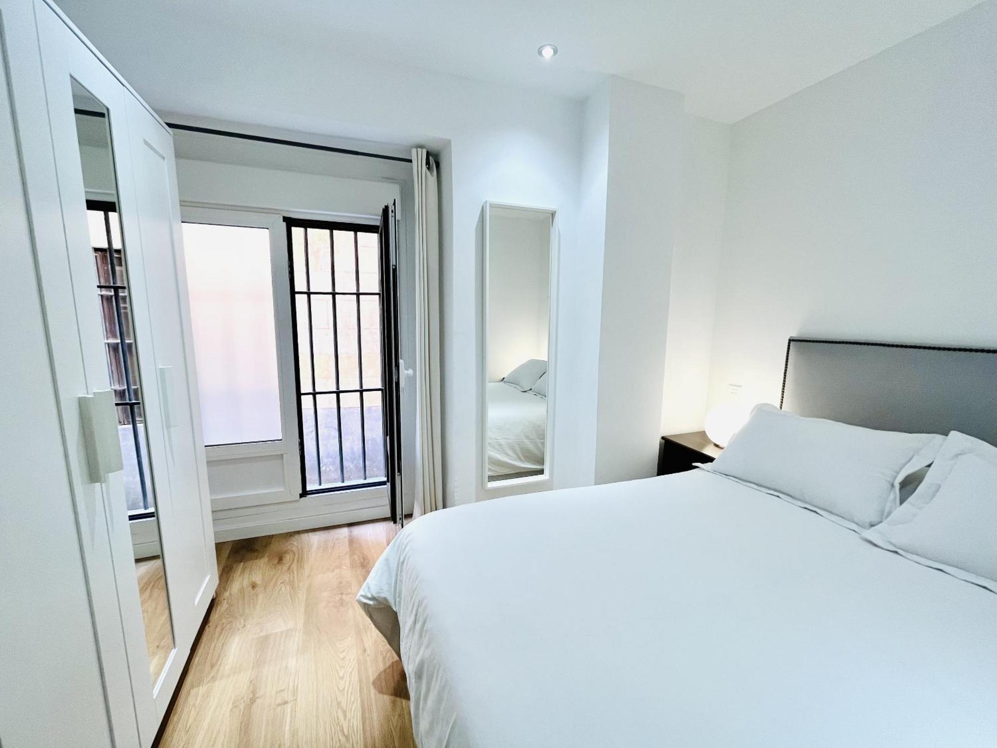 Dplace To Be - Exclusive Apartments In Historic Center Madrid Cameră foto