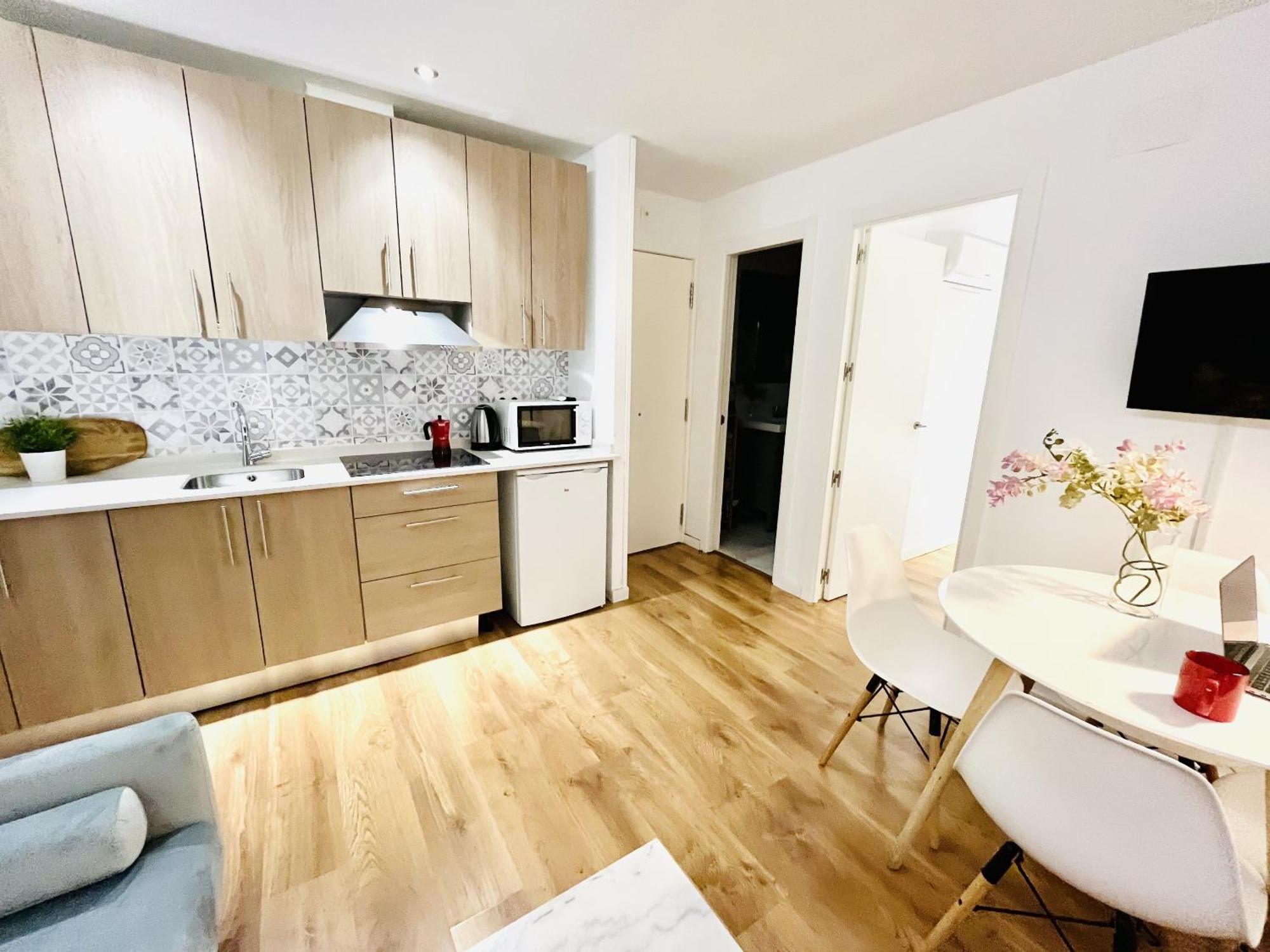 Dplace To Be - Exclusive Apartments In Historic Center Madrid Cameră foto
