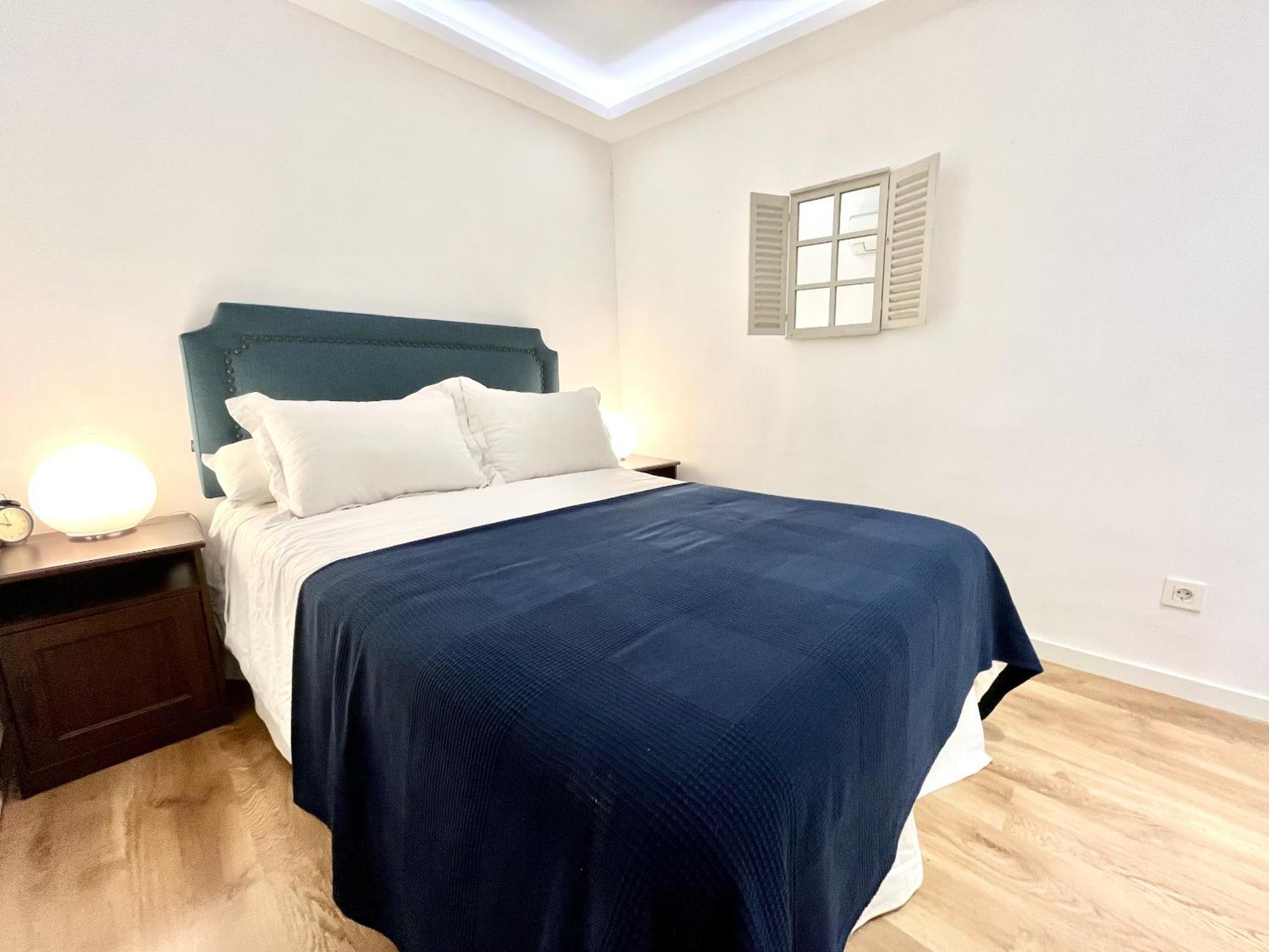 Dplace To Be - Exclusive Apartments In Historic Center Madrid Cameră foto